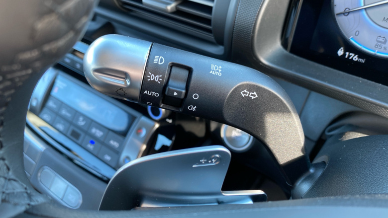 Hyundai INSTER 85kW 01 49kWh 5dr Auto Electric Hatchback